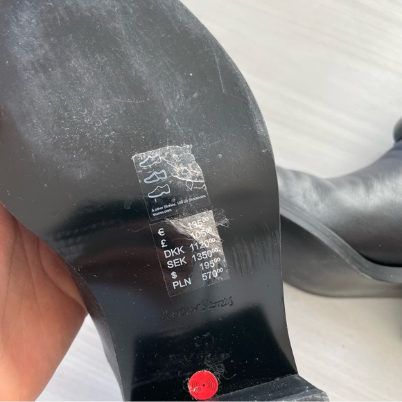 & Other Stories Black Buckle Leather Ankle Booties - Picture 4 of 10